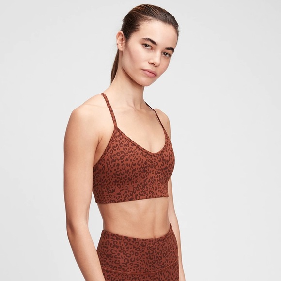 Gap sports bra — NWOT - Picture 6 of 6